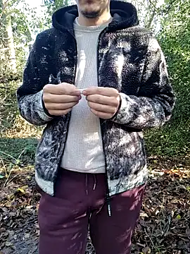 Snapshot of bbyxklaus chatting on November 21, 2025, 12:59 pm bbyxklaus online show from November 21, 2025, 12:59 pm