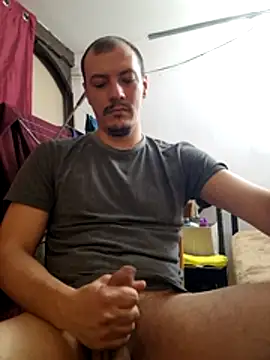 Snapshot of bbyxklaus chatting on November 28, 2025, 11:29 pm bbyxklaus online show from November 28, 2025, 11:29 pm