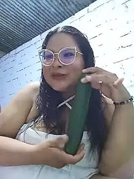 celeste122595 online show from June 5, 2026, 3:35 am