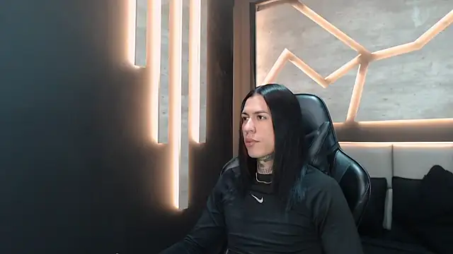 ArohomLester online show from November 27, 2025, 7:16 pm