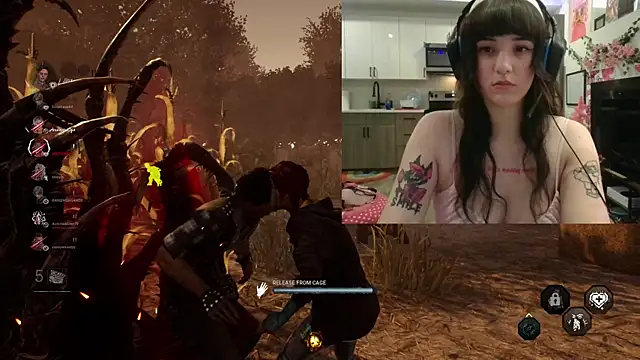 Snapshot of Trickylucy555 chatting on November 15, 2025, 6:22 am Trickylucy555 online show from November 15, 2025, 6:22 am