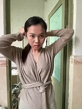 Snapshot of aaaaawhate chatting on October 27, 2025, 9:13 am aaaaawhate online show from October 27, 2025, 9:13 am