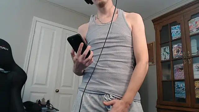 Snapshot of CasuallyCorrupt chatting on November 13, 2025, 11:58 pm CasuallyCorrupt online show from November 13, 2025, 11:58 pm