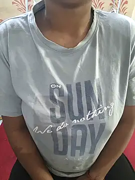 Snapshot of hot_richa chatting on December 19, 2025, 6:09 am hot richa online show from December 19, 2025, 6:09 am