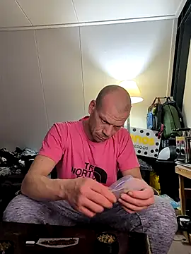 Kinky Play1 online show from January 10, 2026, 8:32 pm