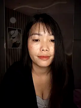 Fish yellow online show from November 9, 2025, 8:18 pm