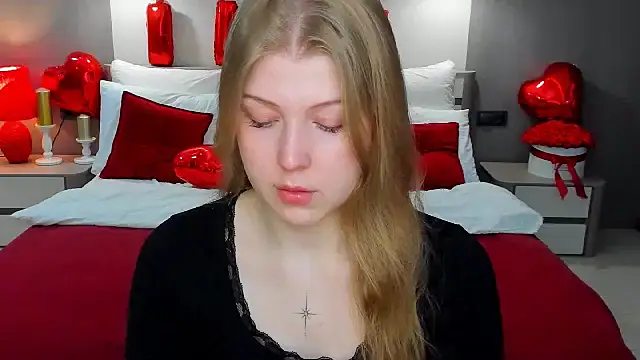 Stella Light online show from February 19, 2026, 11:28 am