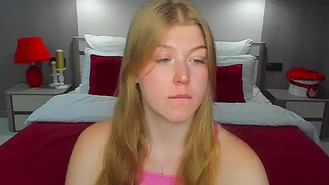 Snapshot of Stella_Light chatting on July 6, 2026, 5:37 am Stella Light online show from July 6, 2026, 5:37 am