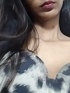 Snapshot of Aaliya_BigBoobs_1 chatting on November 28, 2025, 7:33 am Aaliya BigBoobs 1 online show from November 28, 2025, 7:33 am