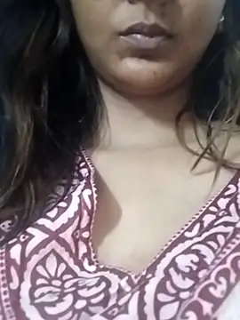 Snapshot of Aaliya_BigBoobs_1 chatting on June 24, 2026, 8:02 am Aaliya BigBoobs 1 online show from June 24, 2026, 8:02 am