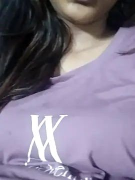 Snapshot of Aaliya_BigBoobs_1 chatting on July 11, 2026, 3:04 pm Aaliya BigBoobs 1 online show from July 11, 2026, 3:04 pm