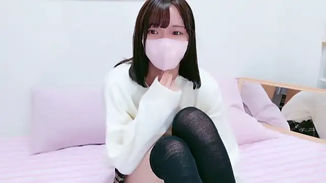 Snapshot of xKoharux chatting on November 21, 2025, 10:03 am xKoharux online show from November 21, 2025, 10:03 am