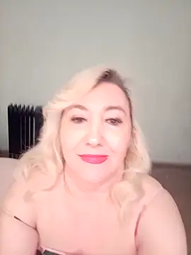 LadyKriss online show from February 20, 2026, 9:59 pm