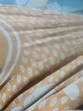 Hot-joyaa online show from November 11, 2025, 3:45 pm