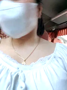 Mina-02 online show from June 2, 2026, 7:21 am