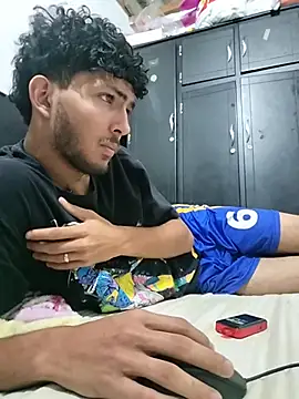 Snapshot of LyliaWood chatting on December 15, 2025, 12:26 am LyliaWood online show from December 15, 2025, 12:26 am