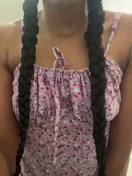 Snapshot of raphaelasoares chatting on October 23, 2025, 11:31 am raphaelasoares online show from October 23, 2025, 11:31 am