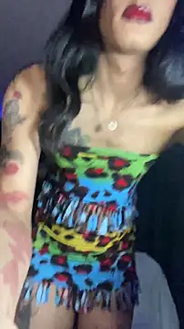 Snapshot of NikitaDragunXXX chatting on November 26, 2025, 5:25 pm NikitaDragunXXX online show from November 26, 2025, 5:25 pm