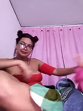 Snapshot of AfroditaSweet@xh chatting on January 8, 2026, 8:05 am AfroditaSweetxh online show from January 8, 2026, 8:05 am