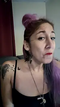 Snapshot of NativePridezEnterprize chatting on November 21, 2025, 1:37 am NativePridezEnterprize online show from November 21, 2025, 1:37 am