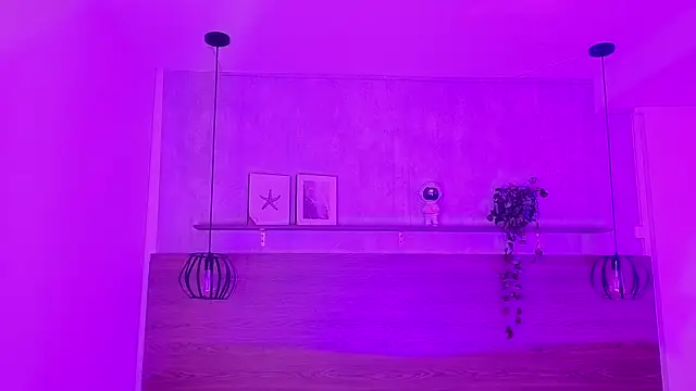Isa doux online show from July 11, 2026, 3:09 am