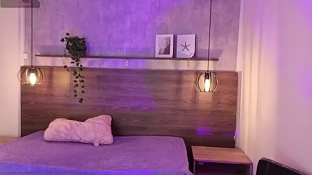 Isa doux online show from July 23, 2026, 3:15 am