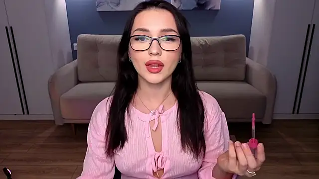 Snapshot of Loren_Dray chatting on November 12, 2025, 1:55 pm Loren Dray online show from November 12, 2025, 1:55 pm