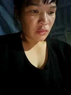 chipu06 online show from November 7, 2025, 12:05 pm