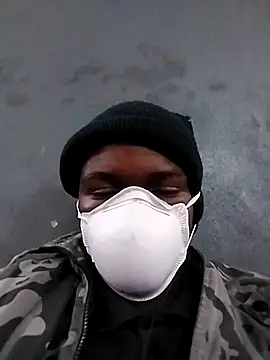 Snapshot of loVbRo1 chatting on October 27, 2025, 10:36 pm loVbRo1 online show from October 27, 2025, 10:36 pm