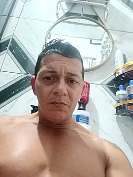 Snapshot of Cyborg45 chatting on May 29, 2026, 12:52 am Cyborg45 online show from May 29, 2026, 12:52 am