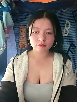 lisa-bae00 online show from January 9, 2026, 6:27 am