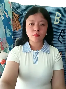 lisa-bae00 online show from April 29, 2026, 4:16 am