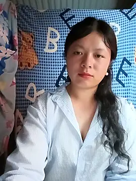 Snapshot of lisa-bae00 chatting on June 6, 2026, 12:10 pm lisa-bae00 online show from June 6, 2026, 12:10 pm