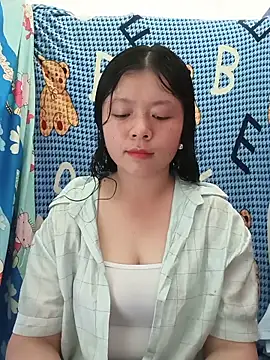 Snapshot of lisa-bae00 chatting on June 8, 2026, 3:18 am lisa-bae00 online show from June 8, 2026, 3:18 am