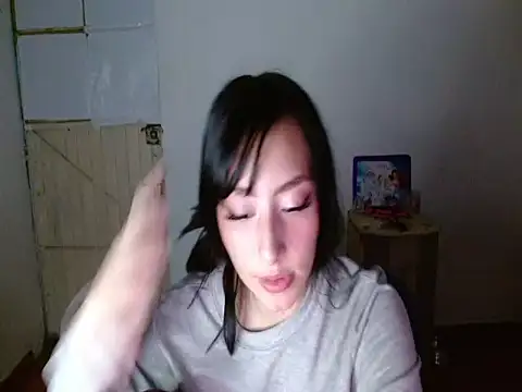 Snapshot of fresita_streamer chatting on October 24, 2025, 5:37 am fresita streamer online show from October 24, 2025, 5:37 am