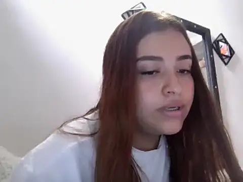 Mariana ariza online show from November 19, 2025, 7:36 pm