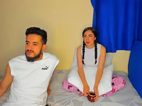 Snapshot of astredad2025 chatting on November 29, 2025, 3:09 am astredad2025 online show from November 29, 2025, 3:09 am