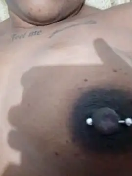 Jennyy31 online show from December 19, 2025, 1:23 am