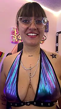 Pinkvixen69 online show from June 30, 2026, 3:24 pm