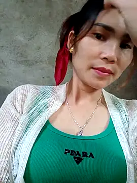 Bear bear0 online show from December 16, 2025, 3:44 am