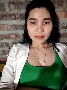 Bear bear0 online show from February 13, 2026, 2:46 pm