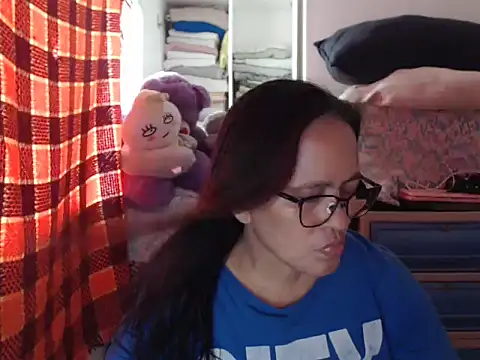 Snapshot of Kinkybela2025 chatting on November 22, 2025, 6:56 am Kinkybela2025 online show from November 22, 2025, 6:56 am