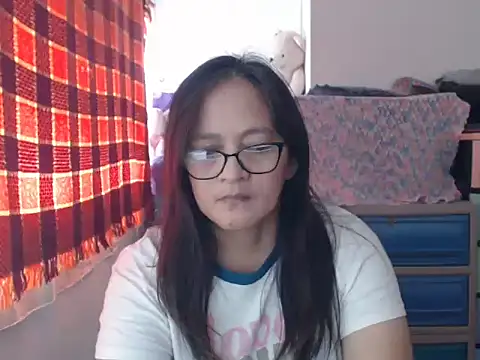 Snapshot of Kinkybela2025 chatting on January 8, 2026, 1:30 am Kinkybela2025 online show from January 8, 2026, 1:30 am