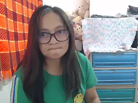 Snapshot of Kinkybela2025 chatting on January 12, 2026, 1:00 am Kinkybela2025 online show from January 12, 2026, 1:00 am