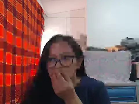 Snapshot of Kinkybela2025 chatting on February 12, 2026, 3:01 am Kinkybela2025 online show from February 12, 2026, 3:01 am