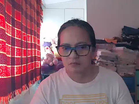 Snapshot of Kinkybela2025 chatting on February 23, 2026, 12:41 am Kinkybela2025 online show from February 23, 2026, 12:41 am