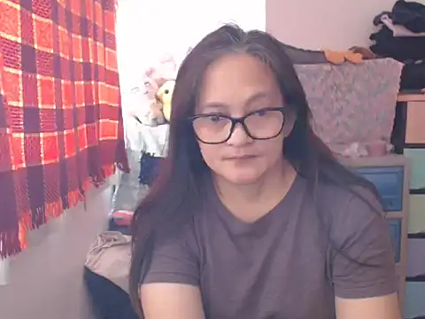 Snapshot of Kinkybela2025 chatting on March 9, 2026, 2:37 am Kinkybela2025 online show from March 9, 2026, 2:37 am