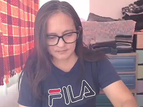 Snapshot of Kinkybela2025 chatting on March 12, 2026, 4:51 am Kinkybela2025 online show from March 12, 2026, 4:51 am