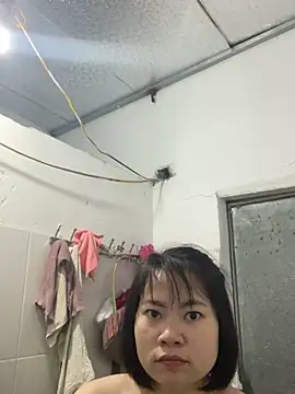 Deer nice online show from November 22, 2025, 1:43 pm