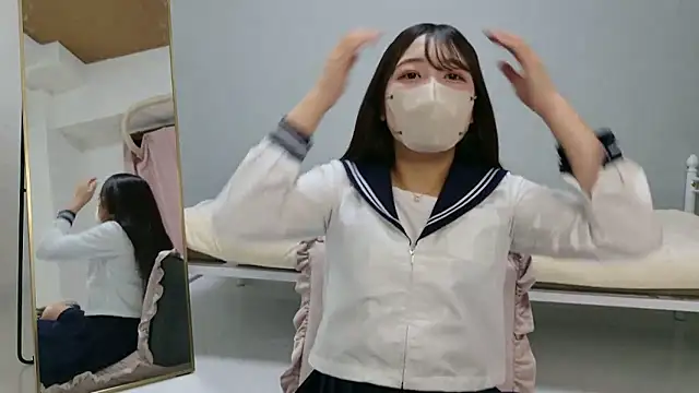 Snapshot of yui_chan00 chatting on February 9, 2026, 11:47 am yui chan00 online show from February 9, 2026, 11:47 am